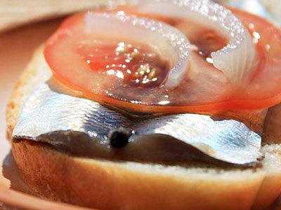 Салака под белым маринадом