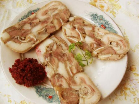 Свиная голова отварная